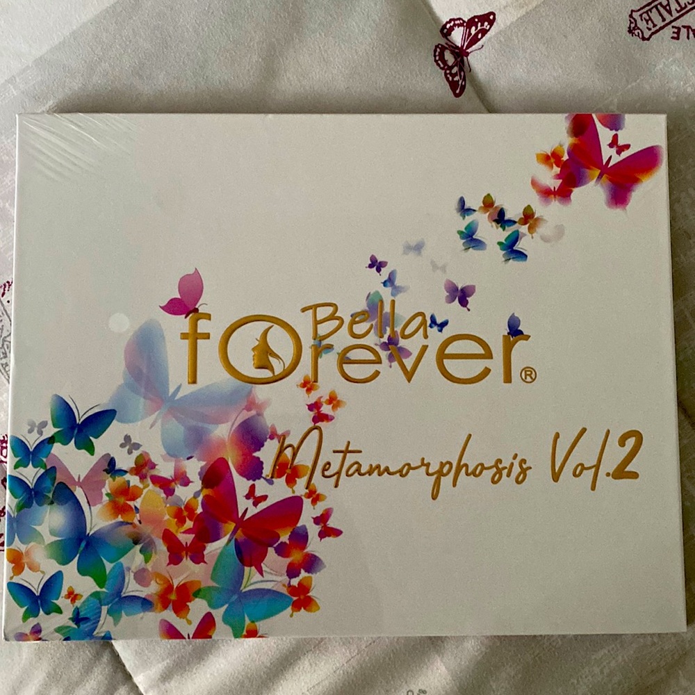 Shadow Pallet Bella Forever Metamorphosis vol. 2 63 diferent colors